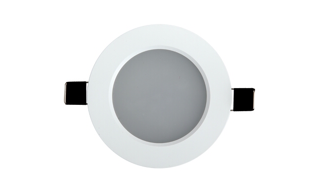 華輝照明專業(yè)生產(chǎn)LED筒燈，COB筒燈，全國行業(yè)領(lǐng)先，服務(wù)過全國各類工程達2000家。