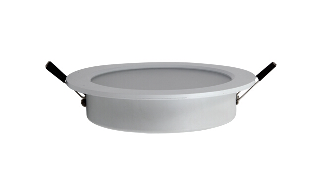 華輝照明專業(yè)生產(chǎn)LED筒燈，COB筒燈，全國(guó)行業(yè)領(lǐng)先，服務(wù)過全國(guó)各類工程達(dá)2000家。