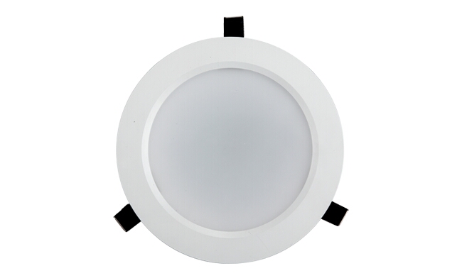 華輝照明專業(yè)生產(chǎn)LED筒燈，COB筒燈，全國行業(yè)領(lǐng)先，服務(wù)過全國各類工程達2000家。