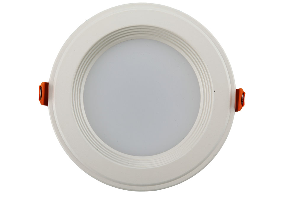 華輝照明專(zhuān)業(yè)生產(chǎn)LED筒燈，COB筒燈，全國(guó)行業(yè)領(lǐng)先，服務(wù)過(guò)全國(guó)各類(lèi)工程達(dá)2000家。