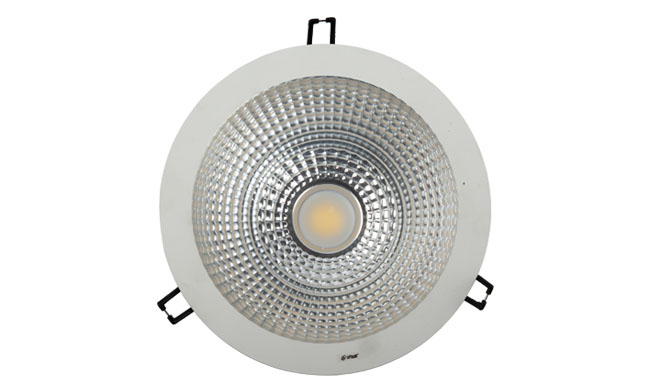 華輝照明專業(yè)生產(chǎn)LED筒燈，COB筒燈，全國(guó)行業(yè)領(lǐng)先，服務(wù)過(guò)全國(guó)各類工程達(dá)2000家。