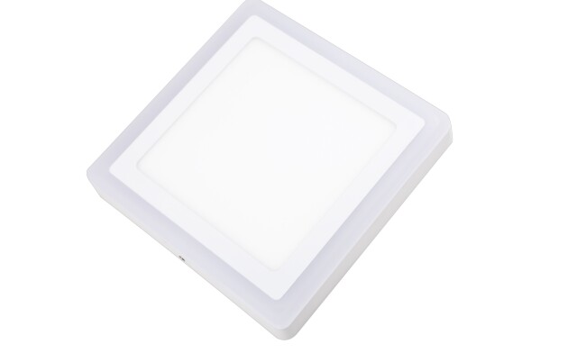 華輝照明致力于面板燈,led面板燈,面板燈廠家,直發(fā)光面板燈，側(cè)發(fā)光面板燈燈等綠色環(huán)保產(chǎn)品的研發(fā)、生產(chǎn)、銷售及技術(shù)服務(wù)。