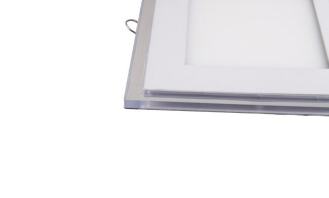 選擇華輝照明面板燈,led面板燈,面板燈廠家,直發(fā)光面板燈，側(cè)發(fā)光面板燈，造就高端大氣上檔次氛圍。