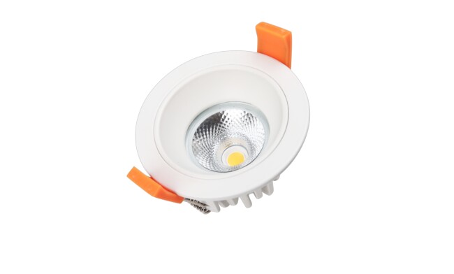 華輝照明專(zhuān)業(yè)生產(chǎn)LED筒燈，COB筒燈，全國(guó)行業(yè)領(lǐng)先，服務(wù)過(guò)全國(guó)各類(lèi)工程達(dá)2000家。