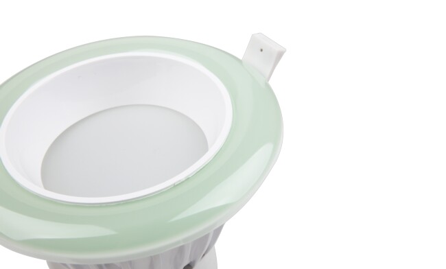 華輝照明專業(yè)生產(chǎn)LED筒燈，COB筒燈，全國行業(yè)領(lǐng)先，服務(wù)過全國各類工程達(dá)2000家。