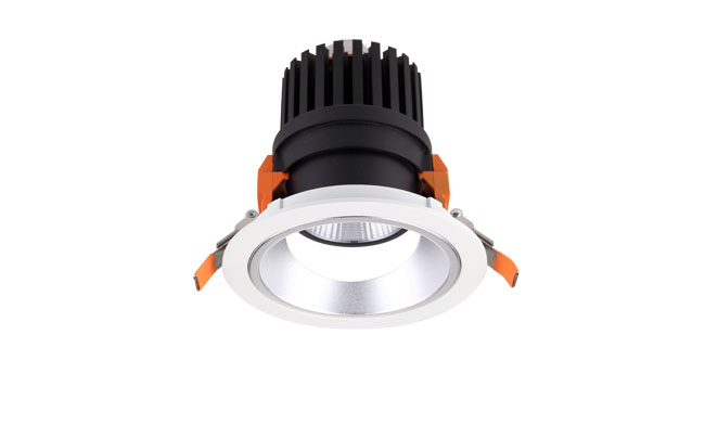 LED 15W COB洗墻015系列筒燈開孔尺寸125mm LED 15W COB洗墻015系列筒燈開孔尺寸125mm